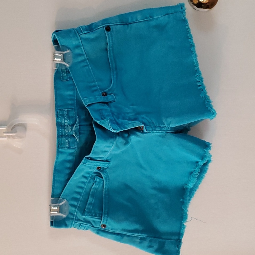 Lucky shorts